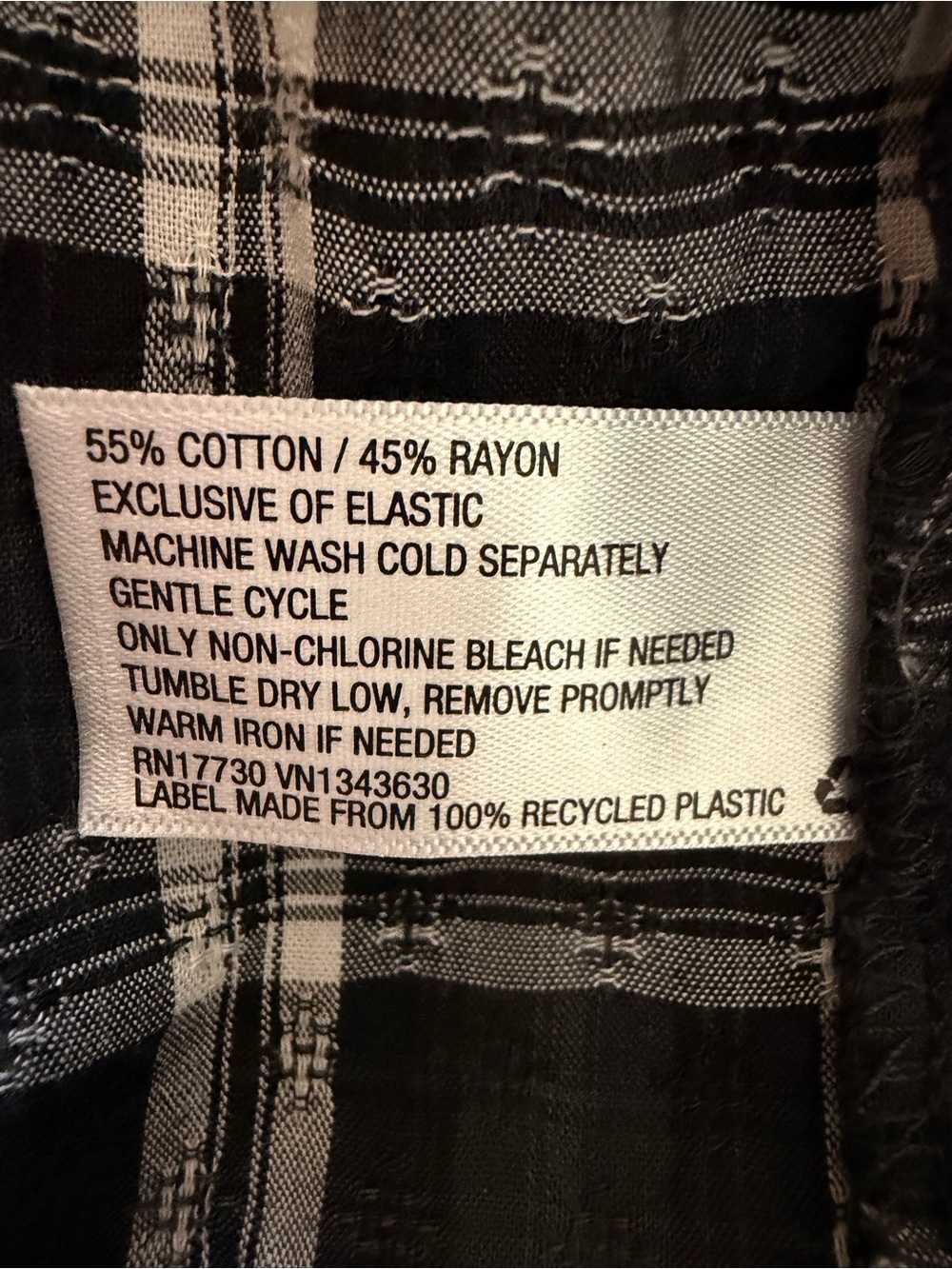 Universal Thread Black and White Plaid Cotton Rayon Blouse - Size Large, EUC - Picture 7 of 7